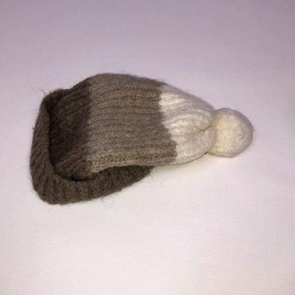 Ugg beanie winter hat O/S - Picture 9 of 9